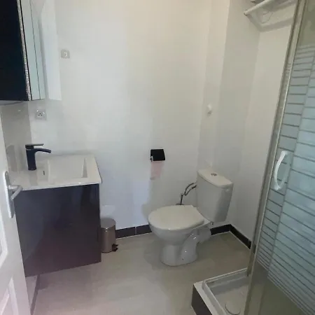 Centre Apartman *